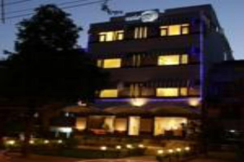 Fabhotel Aashraye Nowe Delhi Zewnętrze zdjęcie